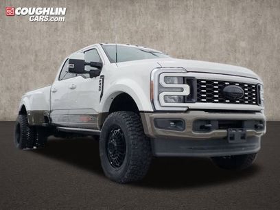 New 2026 Ford F450 King Ranch w/ FX4 Off-Road Package