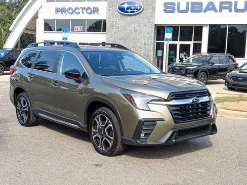 Certified 2026 Subaru Ascent Limited AWD/4WD image 1