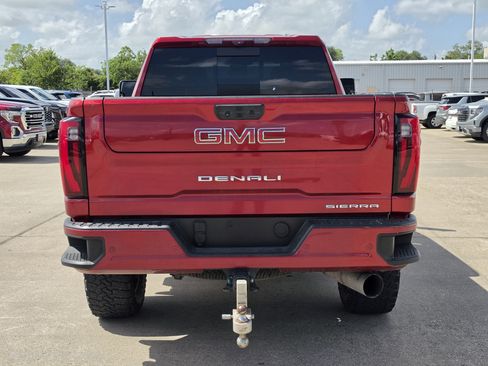 Used 2024 GMC Sierra 2500 Denali w/ Denali Reserve Package AWD/4WD image 6