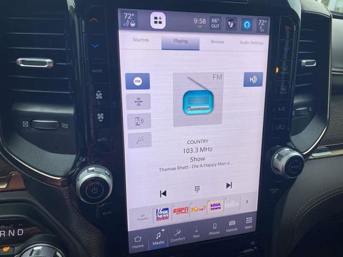 Used 2025 RAM 1500 Limited w/ Trailer Tow Group image 16