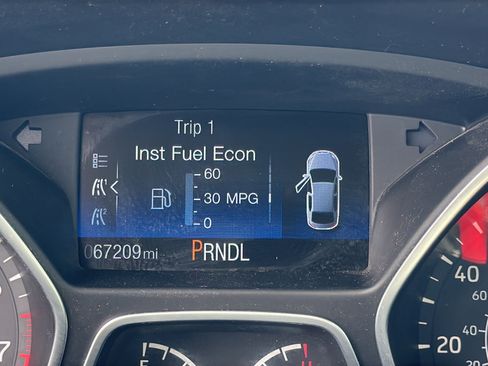 Used 2017 Ford Focus S FWD image 30