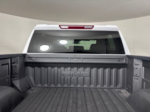 Used 2025 GMC Sierra 1500 AT4 AWD/4WD image 27