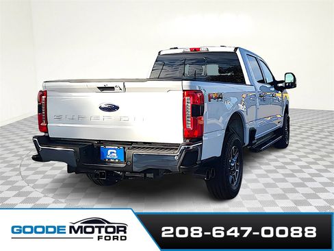 Certified 2023 Ford F250 Lariat w/ Chrome Package image 5