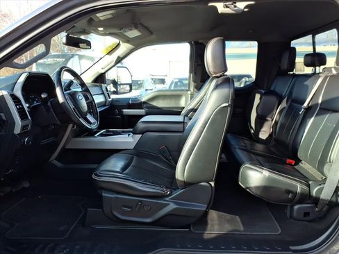 Used 2021 Ford F350 Lariat w/ Lariat Value Package AWD/4WD image 11