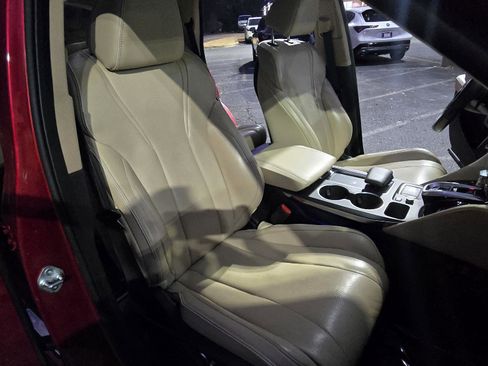 Used 2022 Acura MDX SH-AWD w/ Advance Package image 14