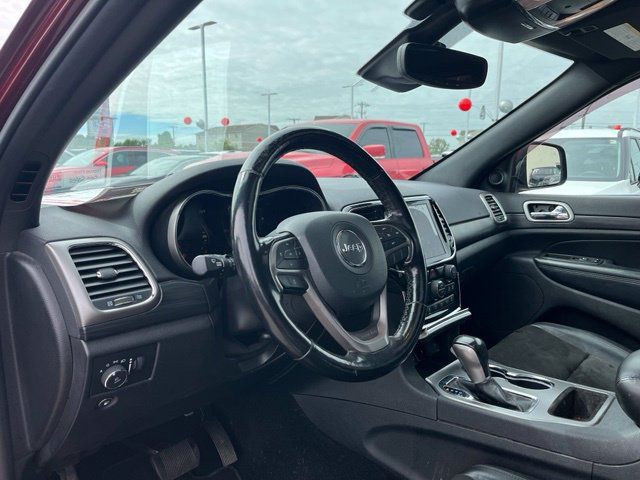 Used 2020 Jeep Grand Cherokee Altitude AWD/4WD image 20