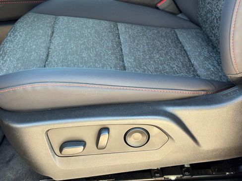 New 2025 Chevrolet Colorado Z71 w/ Midnight Edition image 19