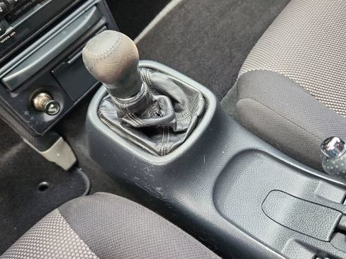 Used 2000 Toyota MR2 RWD image 15