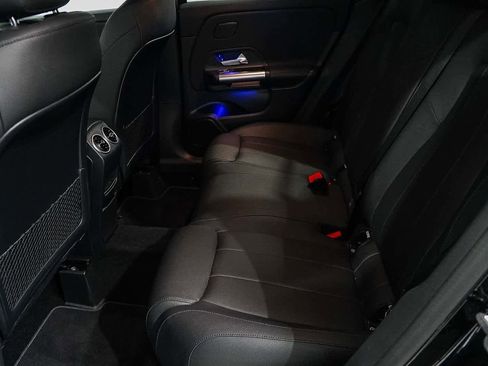 Used 2025 Mercedes-Benz GLA 250 image 20