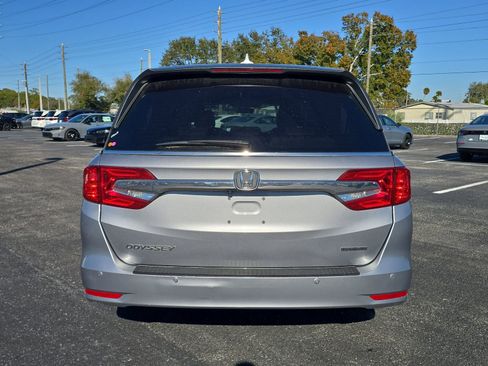 Used 2018 Honda Odyssey Touring image 5