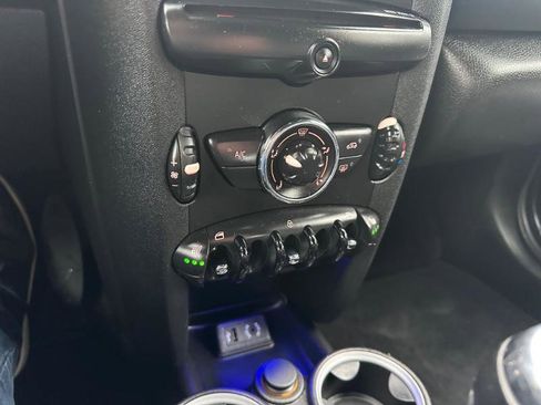 Used 2014 MINI Cooper Roadster image 25