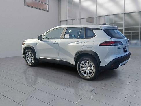 New 2026 Toyota Corolla Cross L image 9