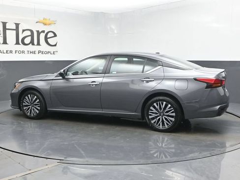 Used 2025 Nissan Altima 2.5 SV AWD/4WD image 67