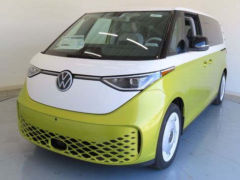 New 2025 Volkswagen ID. Buzz 1st Edition image 9