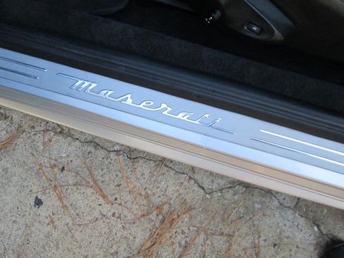 Used 2012 Maserati GranTurismo S image 22