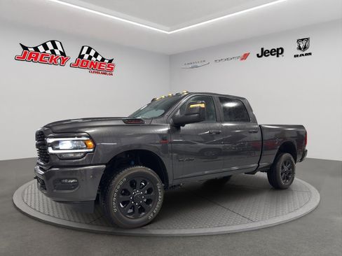 Used 2024 RAM 2500 Big Horn w/ Night Edition AWD/4WD image 1