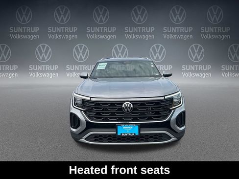 Used 2024 Volkswagen Atlas Cross Sport SE FWD image 9