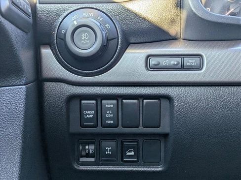 Used 2021 Nissan Titan PRO-4X w/ Pro-4x Convenience Package image 15