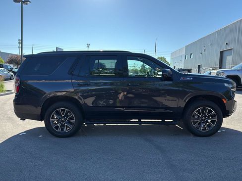 Used 2023 Chevrolet Tahoe Z71 w/ Luxury Package AWD/4WD image 2