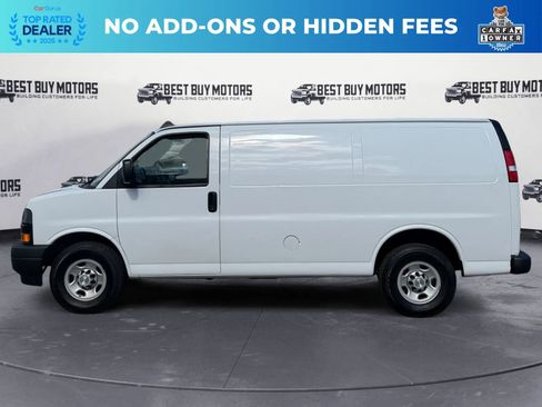 Used 2019 Chevrolet Express 2500 w/ Driver Convenience Package RWD image 5
