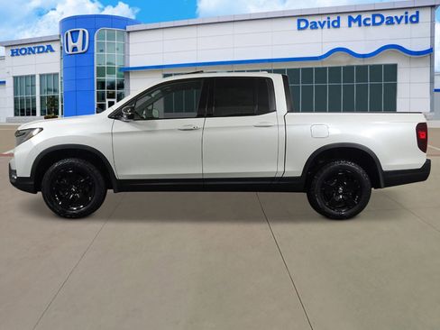 New 2025 Honda Ridgeline Black Edition image 2