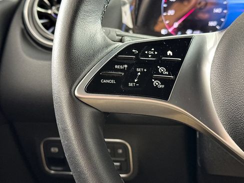 Certified 2026 Mercedes-Benz GLB 250 4MATIC image 29