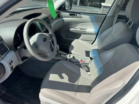 Used 2010 Subaru Forester 2.5X Limited image 10