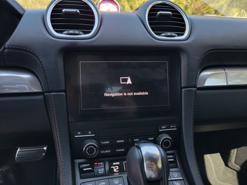 Used 2025 Porsche 718 Boxster GTS image 18