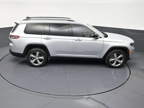Used 2021 Jeep Grand Cherokee L Limited RWD image 18