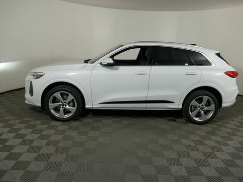 New 2025 Audi Q5 Premium Plus image 6