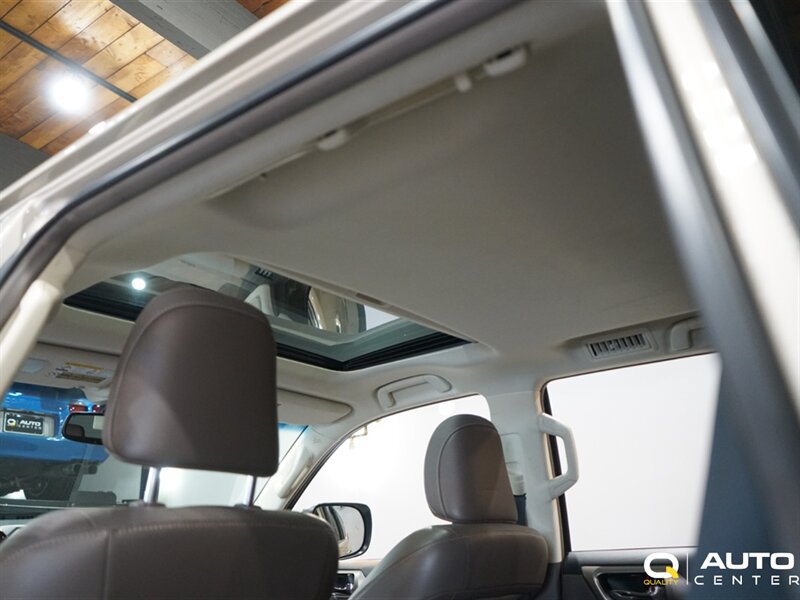 Used 2015 Lexus GX 460 Luxury AWD/4WD image 33