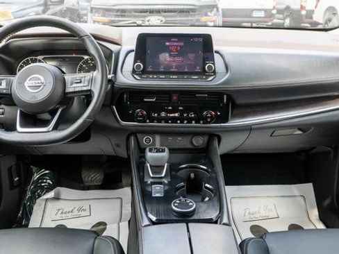 Used 2021 Nissan Rogue SL AWD/4WD image 15