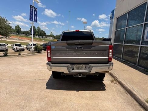 Certified 2022 Ford F250 XLT w/ XLT Value Package AWD/4WD image 7