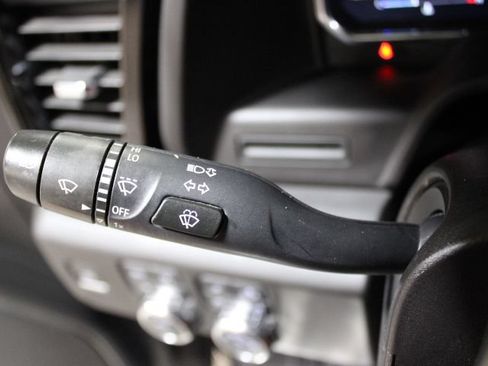 Used 2025 GMC Sierra 2500 AT4 AWD/4WD image 39