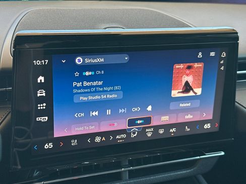 New 2026 Lincoln Nautilus Premier AWD/4WD image 17