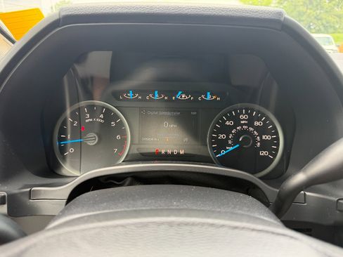 Used 2017 Ford F150 XLT w/ Equipment Group 302A Luxury RWD image 40