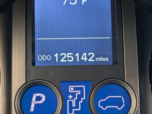 Used 2017 Lexus GX 460 Premium image 26