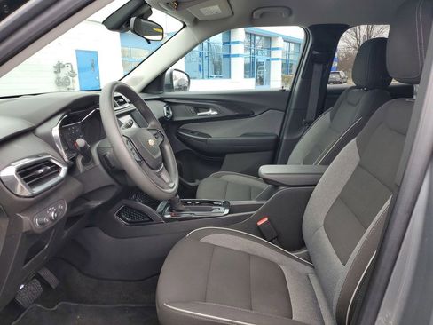 Used 2023 Chevrolet TrailBlazer LT image 5