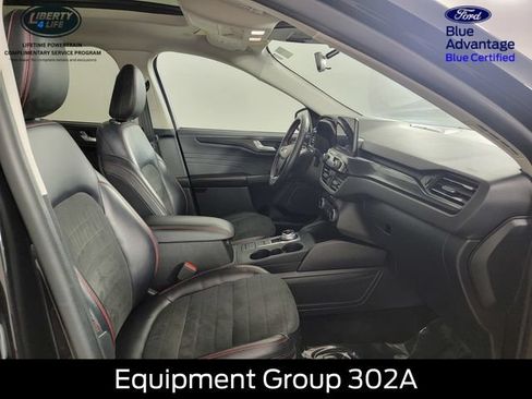 Certified 2022 Ford Escape SEL w/ SEL Stealth AWD Package image 19