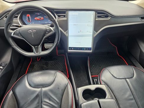 Used 2013 Tesla Model S Performance image 22