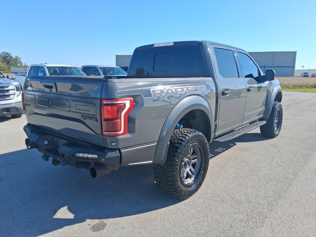 Used 2018 Ford F150 Raptor w/ Equipment Group 802A Luxury AWD/4WD image 15