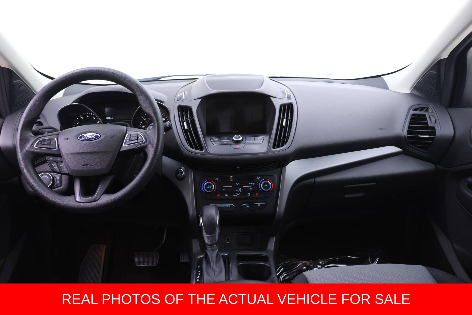 Used 2019 Ford Escape SE FWD image 5