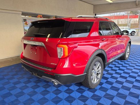 Used 2021 Ford Explorer Limited w/ Equipment Group 301A image 6