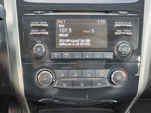 Used 2015 Nissan Altima 2.5 S w/ Power Driver Seat Package image 21