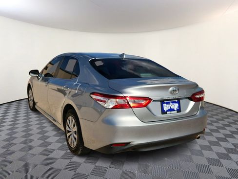 Used 2020 Toyota Camry L image 3