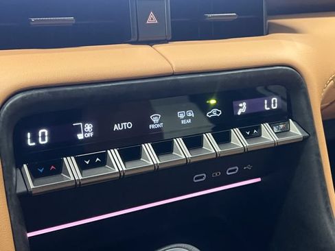 Certified 2026 Lexus IS 350 F Sport w/ Accessory Package Z1 RWD image 20