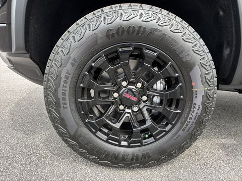 New 2026 GMC Canyon Elevation w/ Convenience Package AWD/4WD image 13