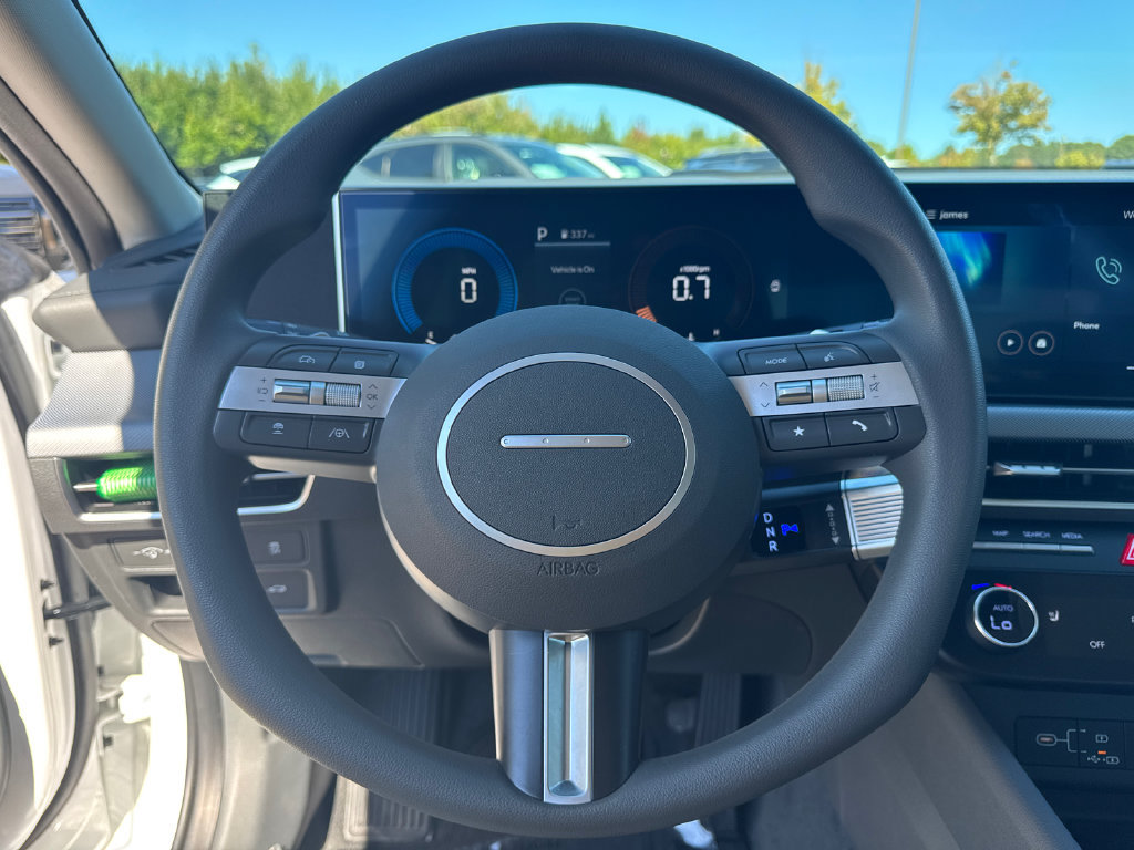 Certified 2025 Hyundai Sonata SEL FWD image 19