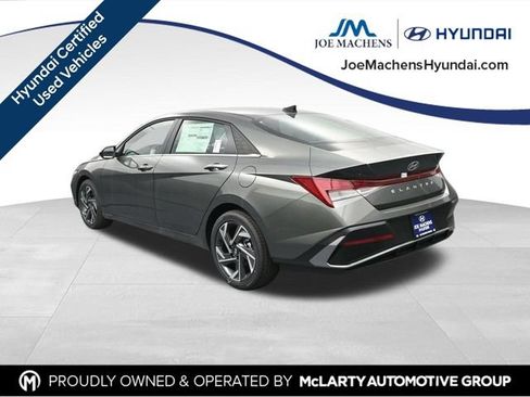 Used 2025 Hyundai Elantra SEL FWD image 7