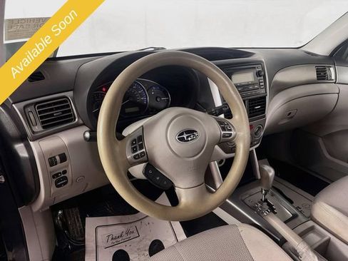 Used 2013 Subaru Forester 2.5X w/ Alloy Wheel Pkg AWD/4WD image 9